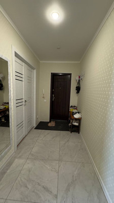 Продам трехкомнатную (3-комн.) квартиру, 24-й мкр, 6, Октябрьский г