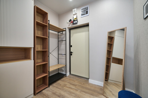 Продам двухкомнатную (2-комн.) квартиру, Торговая ул, 6, Заречье рп