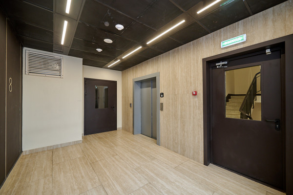 Продам двухкомнатную (2-комн.) квартиру, Торговая ул, 6, Заречье рп