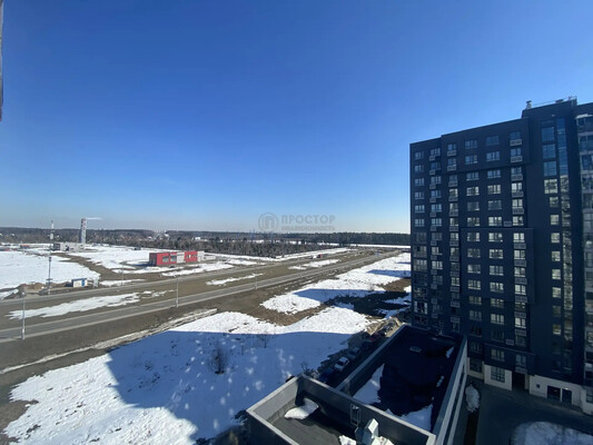 Продам однокомнатную (1-комн.) квартиру, Гренадерская ул, 9к1, Десеновское п