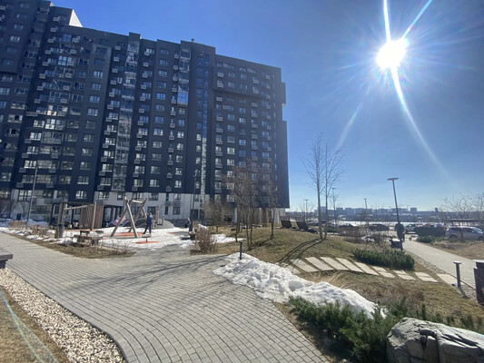 Продам однокомнатную (1-комн.) квартиру, Гренадерская ул, 9к1, Десеновское п