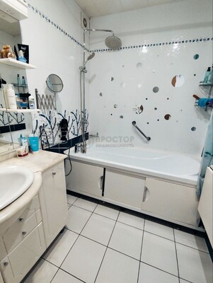 Продам трехкомнатную (3-комн.) квартиру, Борисовские Пруды ул, 16к1, Москва г