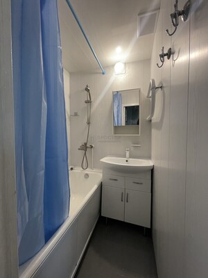 Продам двухкомнатную (2-комн.) квартиру, Медиков ул, 16, Москва г