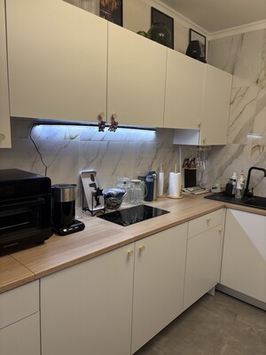 Продам трехкомнатную (3-комн.) квартиру, Гжатская ул, 5к7, Москва г