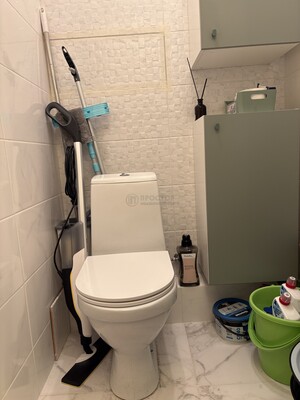 Продам трехкомнатную (3-комн.) квартиру, Гжатская ул, 5к7, Москва г