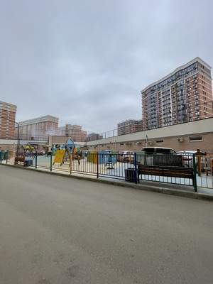 Сдам однокомнатную (1-комн.) квартиру, Западный Обход ул, 45к2, Краснодар г