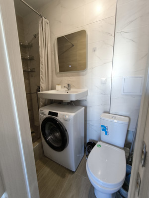 Продам однокомнатную (1-комн.) квартиру, Амирхана Еники ул, 10, Казань г