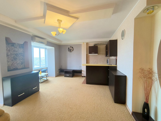 Продам однокомнатную (1-комн.) квартиру, Марченко ул, 2а, Новофедоровка пгт