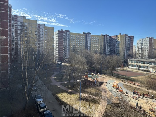 Продам однокомнатную (1-комн.) квартиру, Пулковское ш, 13к1, Санкт-Петербург г