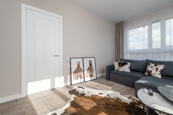 Продам двухкомнатную (2-комн.) квартиру, Луговая ул, 6кк1, Заречье рп