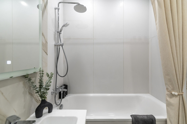 Продам двухкомнатную (2-комн.) квартиру, Луговая ул, 6кк1, Заречье рп