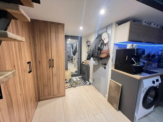 Продам однокомнатную (1-комн.) квартиру, 2-я Рощинская ул, 10, Москва г