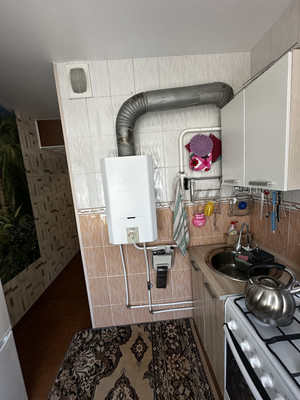 Продам двухкомнатную (2-комн.) квартиру, 30-й мкр, 20, Иваново г