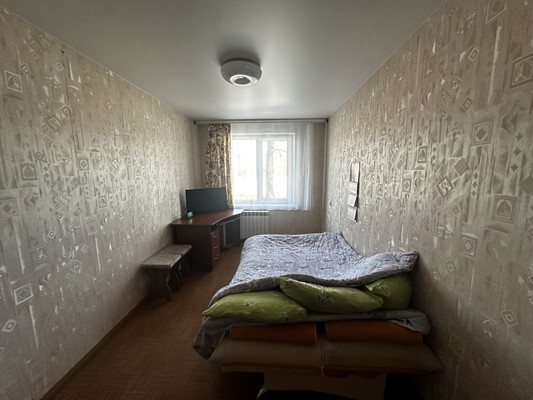 Продам двухкомнатную (2-комн.) квартиру, 30-й мкр, 20, Иваново г