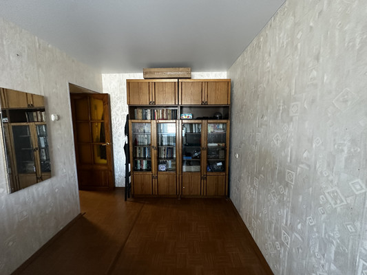 Продам двухкомнатную (2-комн.) квартиру, 30-й мкр, 20, Иваново г