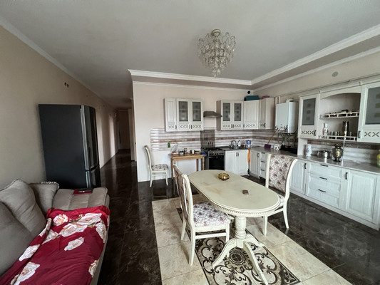 Продам двухкомнатную (2-комн.) квартиру, Поповкина ул, 8а, Симферополь г