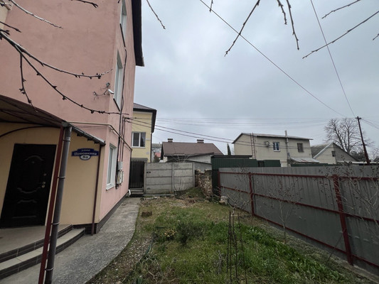 Продам двухкомнатную (2-комн.) квартиру, Поповкина ул, 8а, Симферополь г