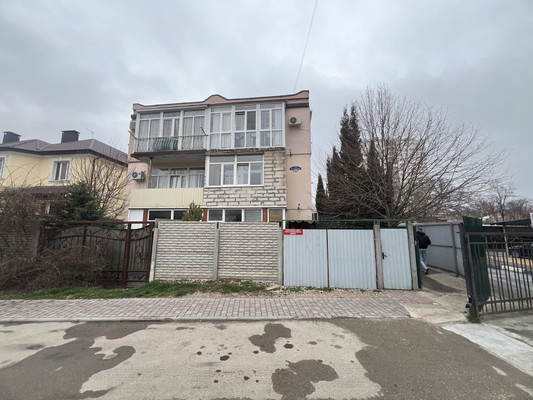 Продам двухкомнатную (2-комн.) квартиру, Поповкина ул, 8а, Симферополь г