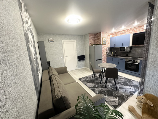 Продам однокомнатную (1-комн.) квартиру, Тихая ул, 13к3, Бугры п