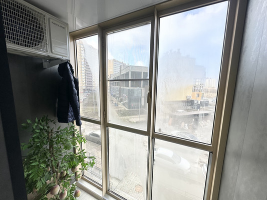 Продам однокомнатную (1-комн.) квартиру, Тихая ул, 13к3, Бугры п