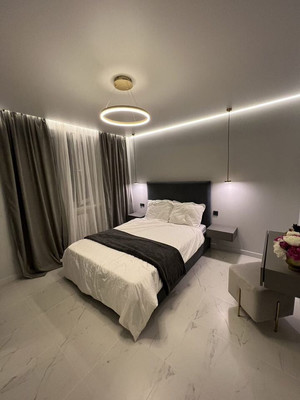 Продам двухкомнатную (2-комн.) квартиру, имени газеты Крымская правда ул, 61А, Симферополь г