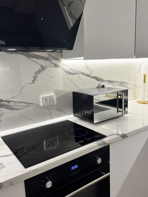 Продам двухкомнатную (2-комн.) квартиру, имени газеты Крымская правда ул, 61А, Симферополь г