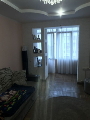 Продам двухкомнатную (2-комн.) квартиру, И.Г.Лексина ул, 46, Симферополь г