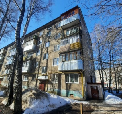 Продам двухкомнатную (2-комн.) квартиру, Войкова ул, 2, Иваново г