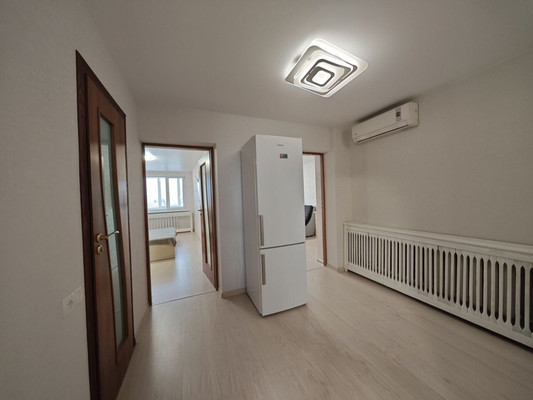 Продам двухкомнатную (2-комн.) квартиру, Толстого ул, 6, Симферополь г