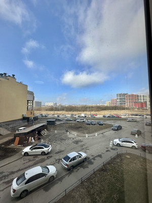 Продам однокомнатную (1-комн.) квартиру, Тихая ул, 13к3, Бугры п