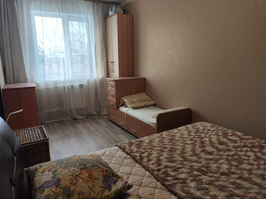 Продам трехкомнатную (3-комн.) квартиру, Шибанкова ул, 57, Наро-Фоминск г