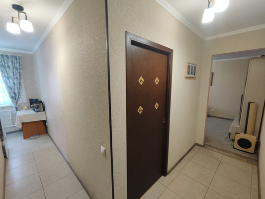 Продам трехкомнатную (3-комн.) квартиру, Шибанкова ул, 57, Наро-Фоминск г