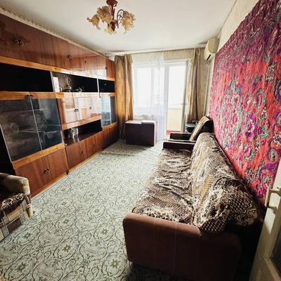 Продам двухкомнатную (2-комн.) квартиру, Ленинградская ул, 133, Тихорецк г