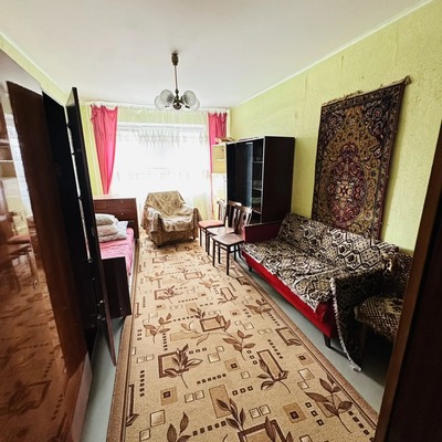 Продам двухкомнатную (2-комн.) квартиру, Ленинградская ул, 133, Тихорецк г