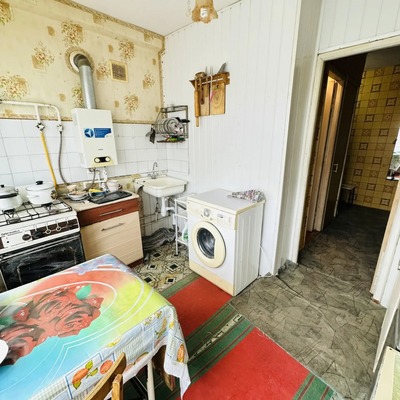 Продам двухкомнатную (2-комн.) квартиру, Ленинградская ул, 133, Тихорецк г