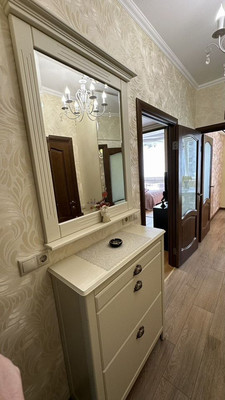 Продам двухкомнатную (2-комн.) квартиру, Победы пр-кт, 74А, Симферополь г