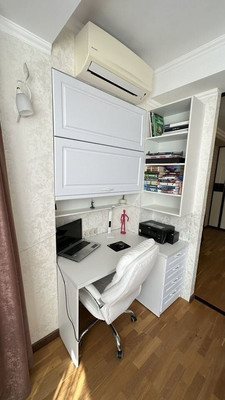 Продам двухкомнатную (2-комн.) квартиру, Победы пр-кт, 74А, Симферополь г