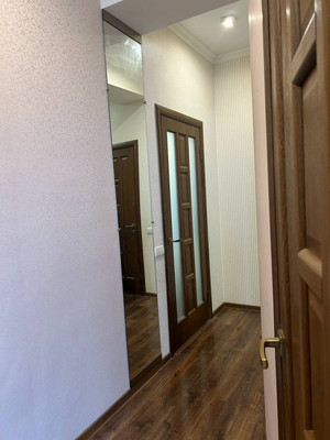 Продам трехкомнатную (3-комн.) квартиру, Балаклавская ул, 41А, Симферополь г