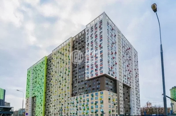 Продам двухкомнатную (2-комн.) квартиру, Народного Ополчения ул, 11, Москва г