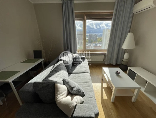 Продам двухкомнатную (2-комн.) квартиру, Народного Ополчения ул, 11, Москва г