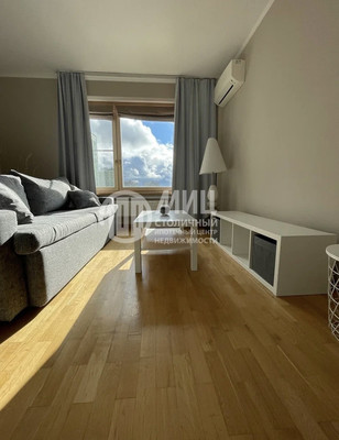 Продам двухкомнатную (2-комн.) квартиру, Народного Ополчения ул, 11, Москва г