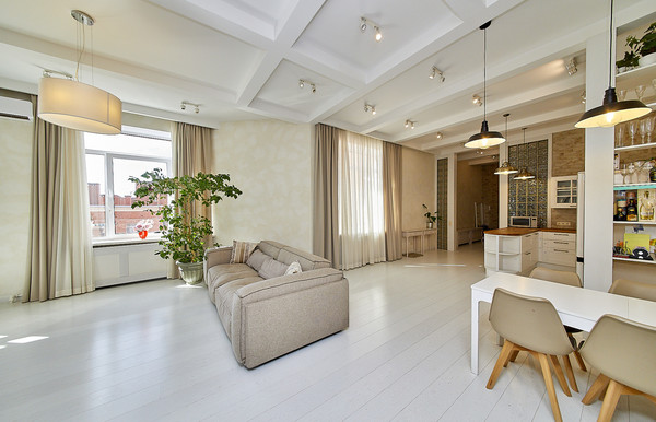 Продам трехкомнатную (3-комн.) квартиру, Композиторов ул, 10, Санкт-Петербург г