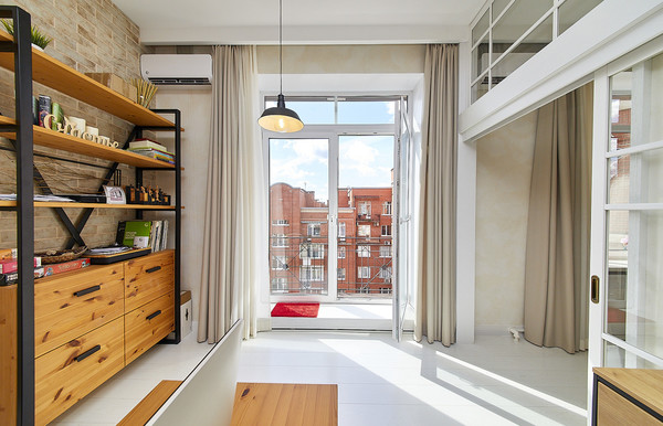 Продам трехкомнатную (3-комн.) квартиру, Композиторов ул, 10, Санкт-Петербург г