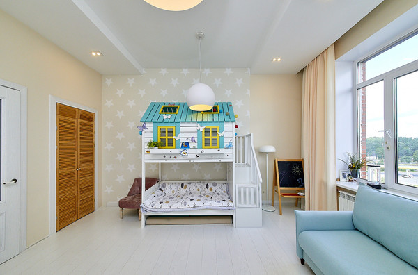 Продам трехкомнатную (3-комн.) квартиру, Композиторов ул, 10, Санкт-Петербург г