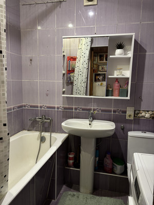 Продам двухкомнатную (2-комн.) квартиру, Быковское ш, 28, Малаховка рп