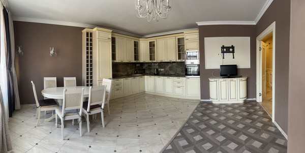 Сдам многокомнатную квартиру, 2-я Изумрудная ул, 9к3, Троицк г