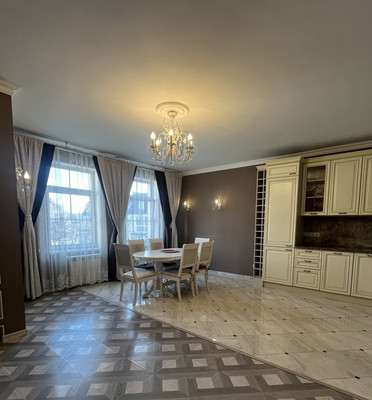 Сдам многокомнатную квартиру, 2-я Изумрудная ул, 9к3, Троицк г