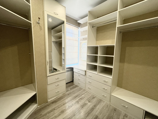 Сдам многокомнатную квартиру, 2-я Изумрудная ул, 9к3, Троицк г