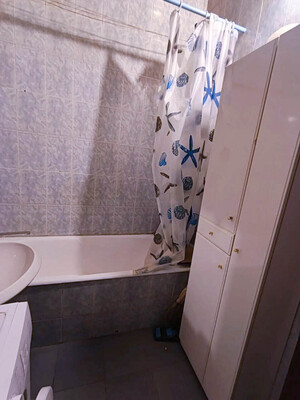 Продам трехкомнатную (3-комн.) квартиру, Окружной проезд, 14к1, Москва г