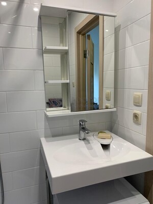 Продам однокомнатную (1-комн.) квартиру, Дегунинская ул, 1к3, Москва г